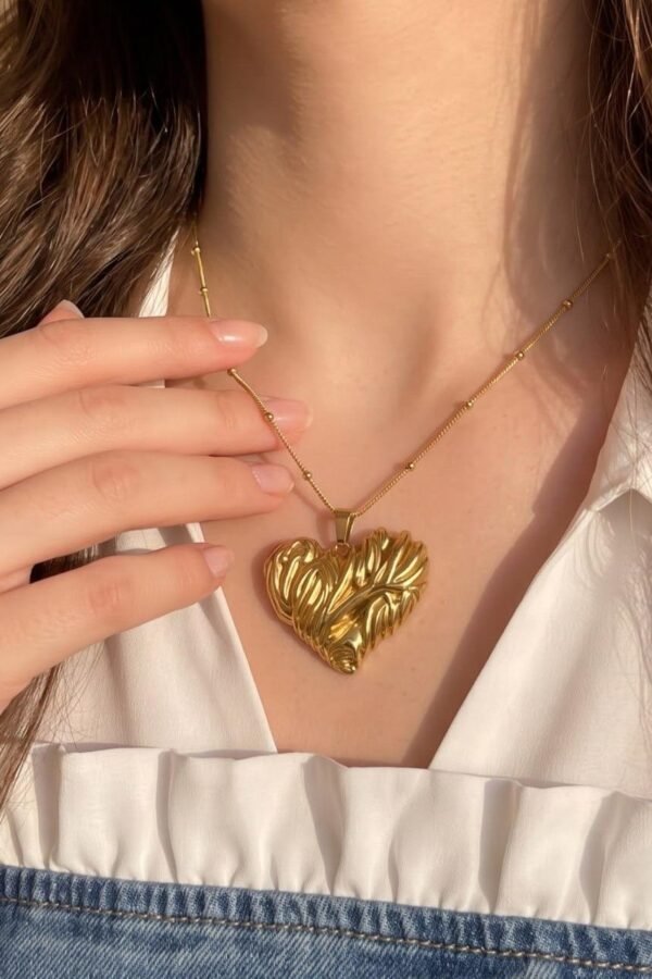 Sculpted Golden Heart