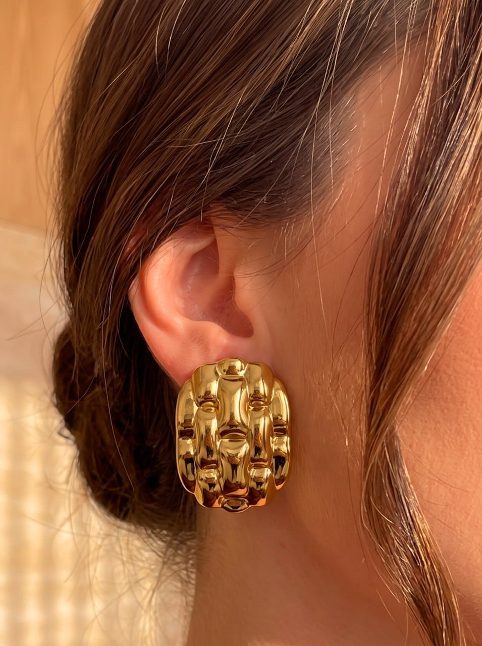 Golden Chain Sculpt Hoops