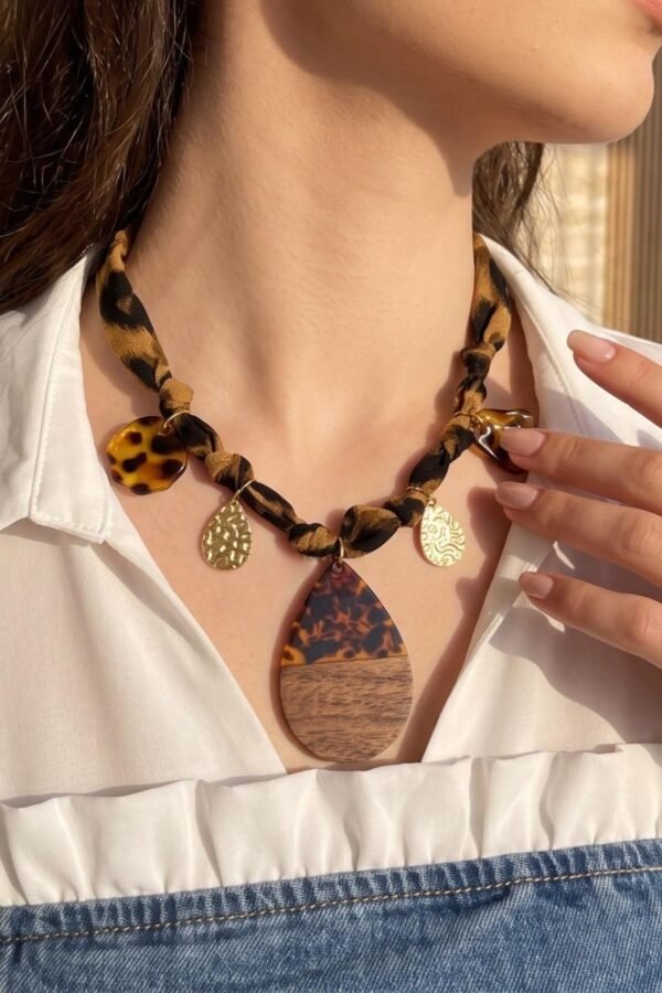 Tortoise Teardrop Statement