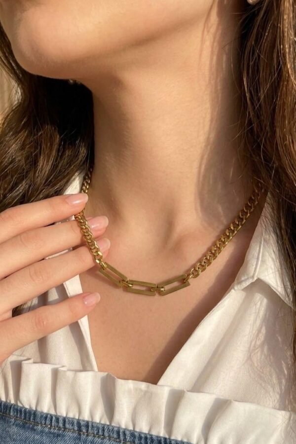 Golden Link Collar