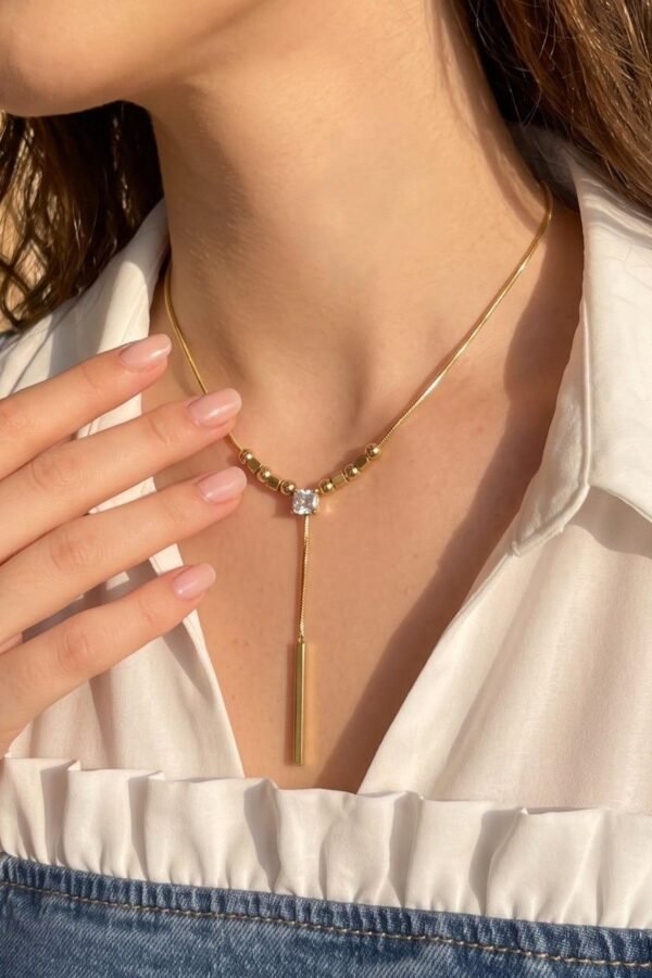 Crystal Drop Lariat